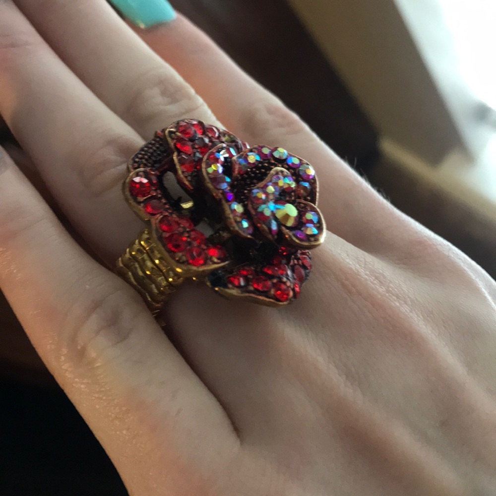Flower ring - Picture 3 of 4